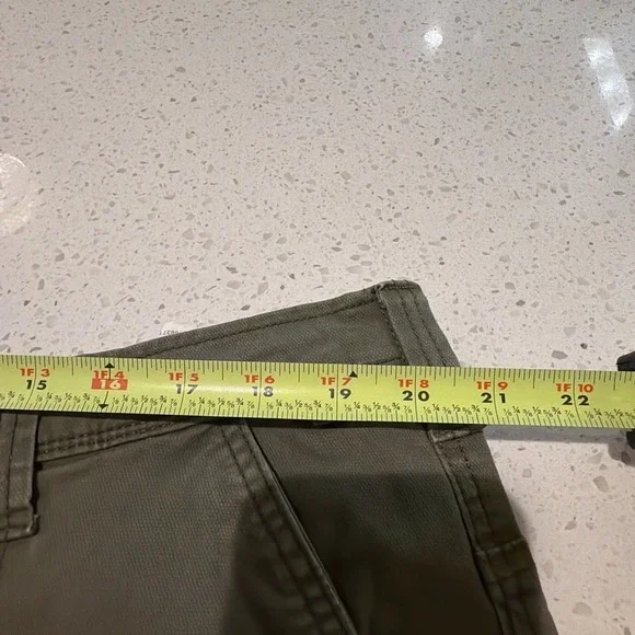 Wrangler Heavyweight Hiker Cargo Shorts Men Sz 40 Green Pockets Rugged UPF 30 - Picture 6 of 6